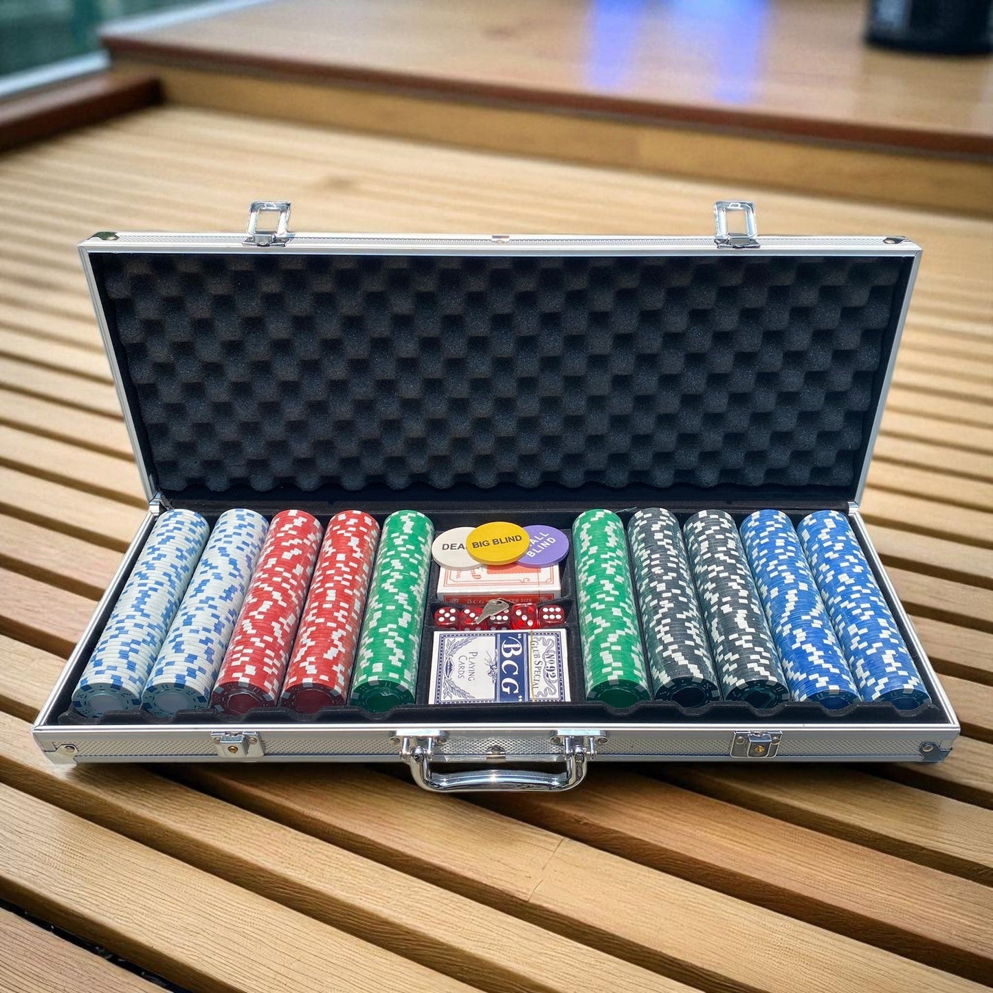 Maletin de 500 Fichas de Poker Diversiones Bago