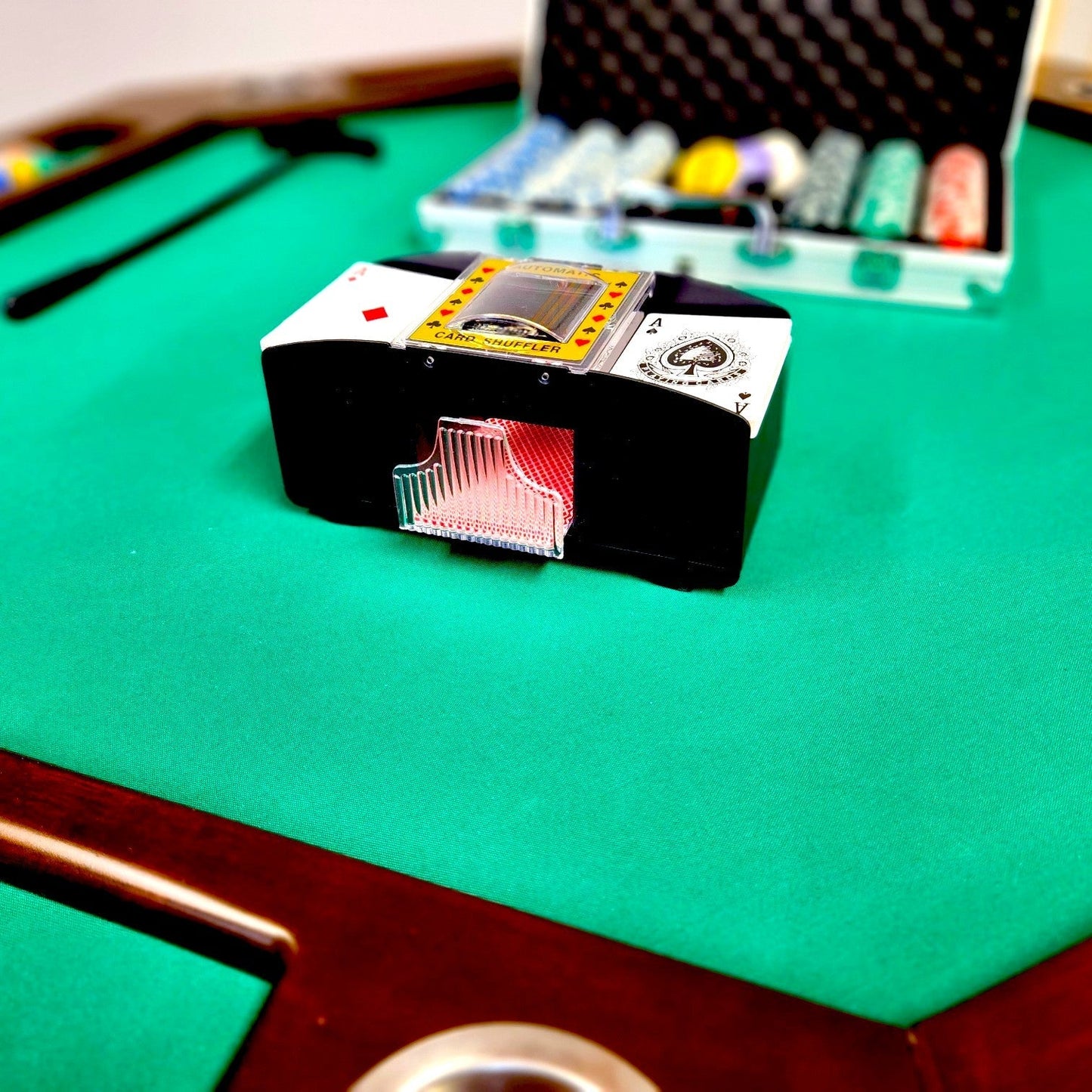 Barajador de Cartas Automático